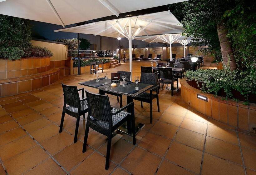 호텔 Hcc Montblanc