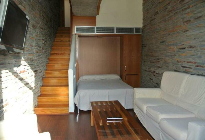 هتل Hospederia Parque De Monfragüe