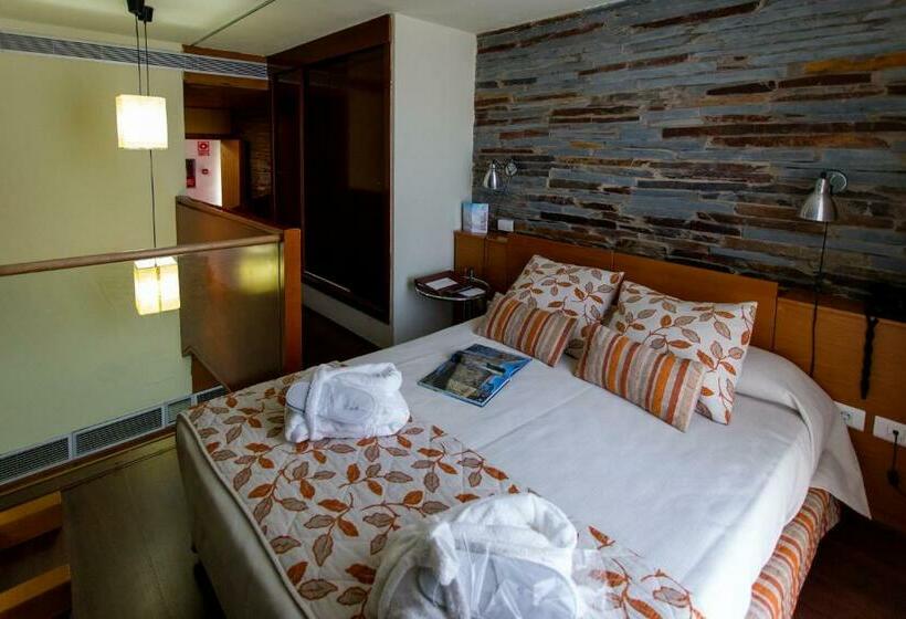 هتل Hospederia Parque De Monfragüe