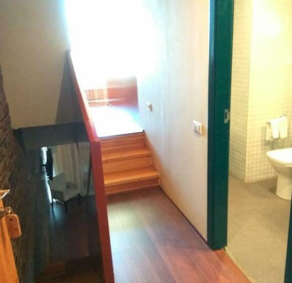 هتل Hospederia Parque De Monfragüe