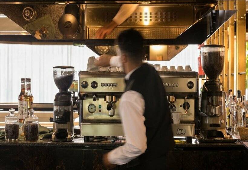 ホテル htop Royal Sun