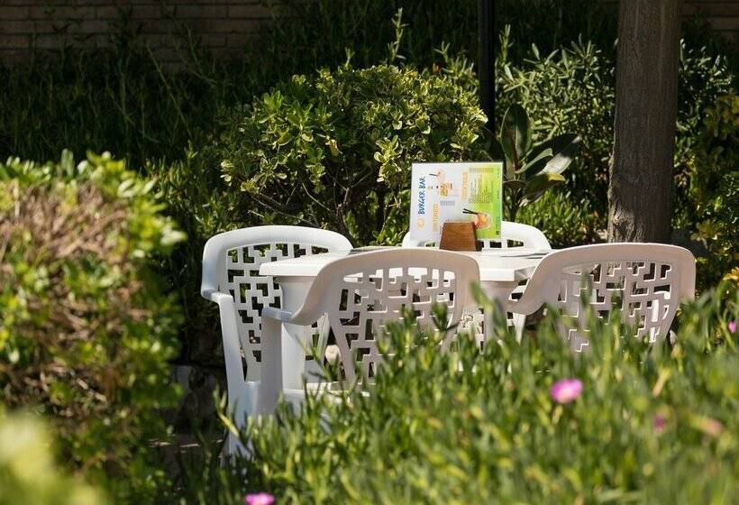 ホテル htop Royal Sun