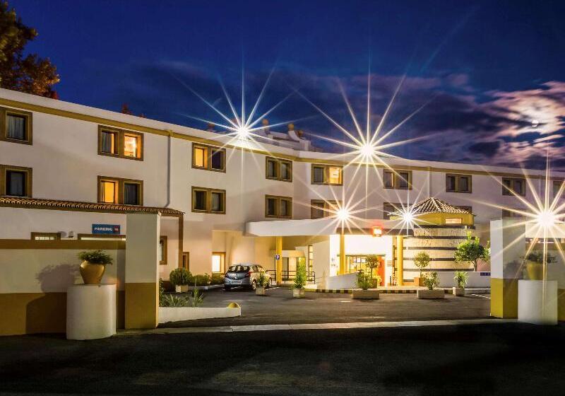 هتل Ibis Evora