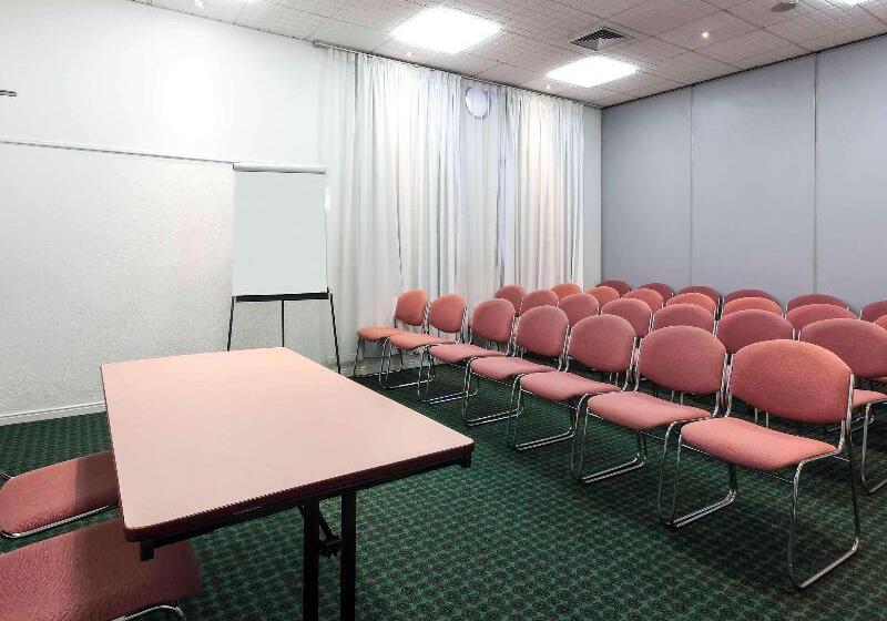 هتل Ibis Faro Algarve