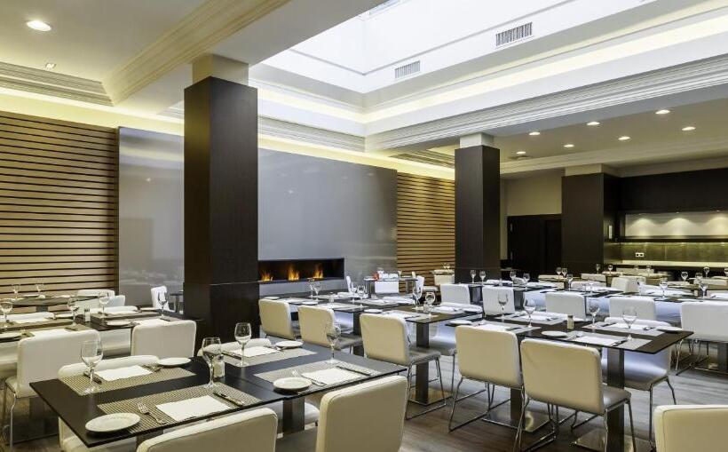 هتل Ilunion Suites Madrid