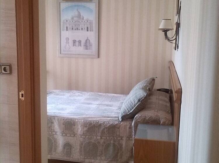 酒店 Juan Carlos I