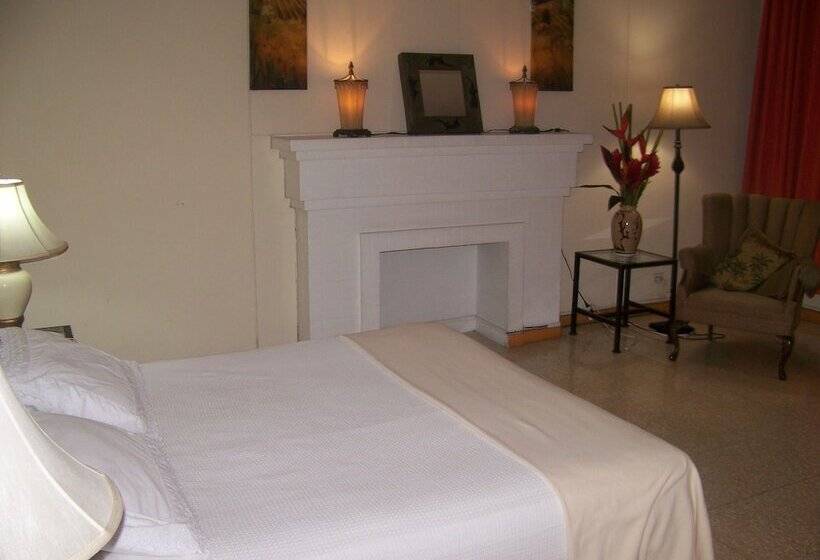 Отель Kekoldi Garden