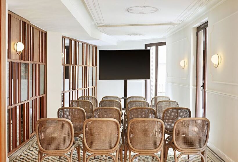 Kimpton Vividora Hotel, An Ihg