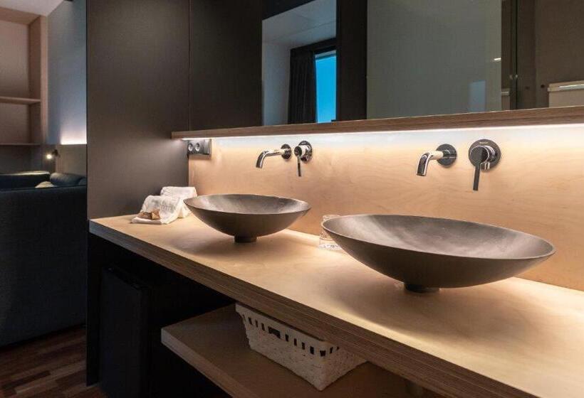 酒店 Kyriad Direct Eth Irun