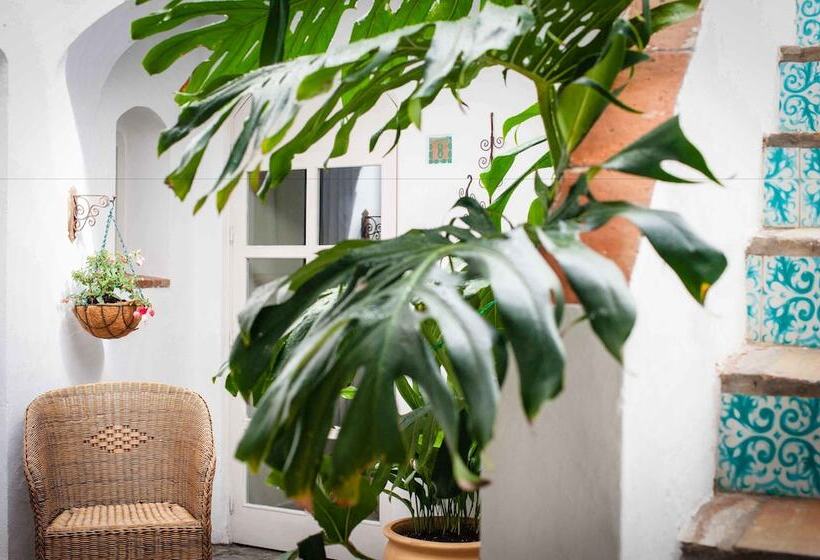 ホテル La Casa Del Califa