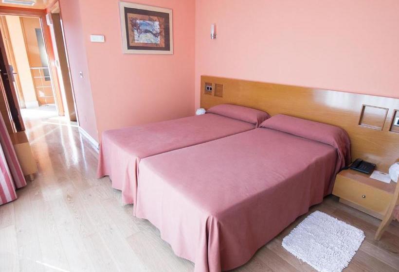 فندق La Estación De Luanco