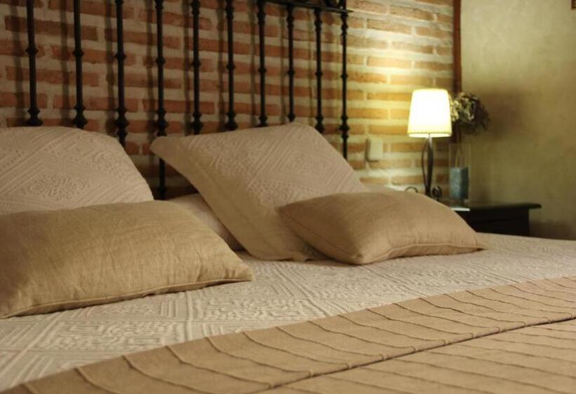 هتل La Posada De Manolo