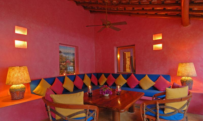 فندق Las Alamandas