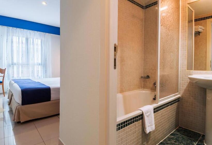 هتل Villa De Pinto