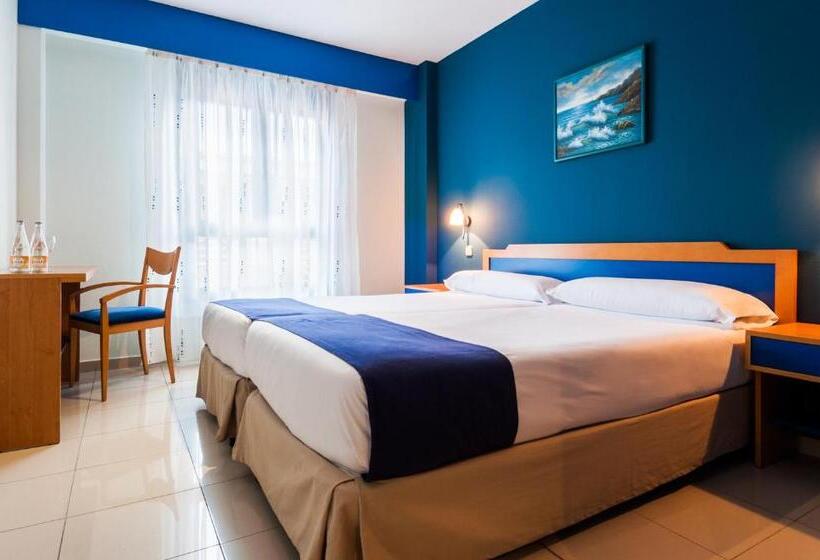 هتل Villa De Pinto