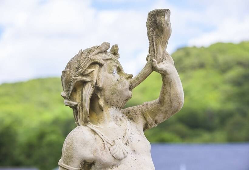 فندق Newby Bridge