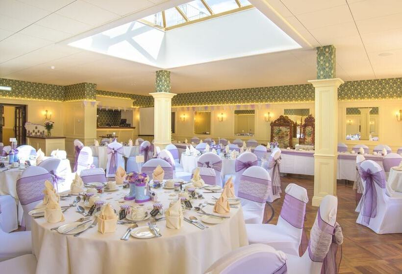 فندق Newby Bridge