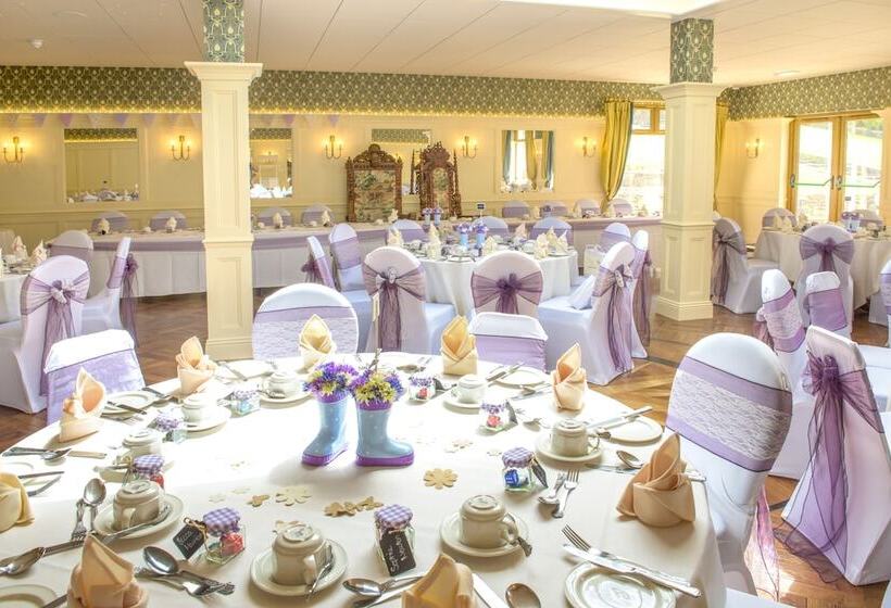 فندق Newby Bridge