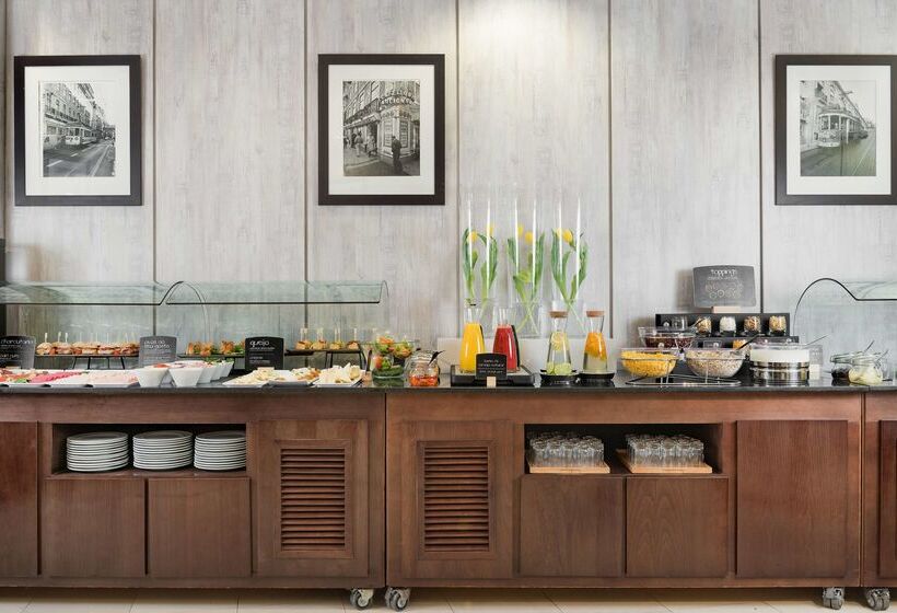 هتل NH Lisboa Campo Grande