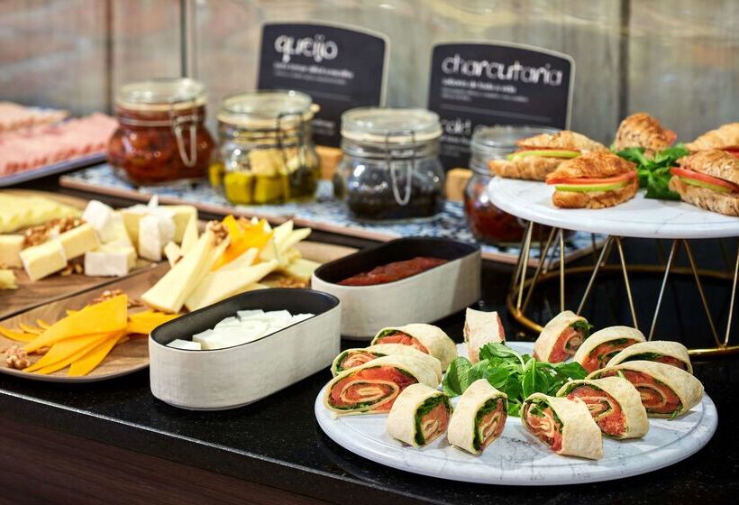 هتل NH Lisboa Campo Grande