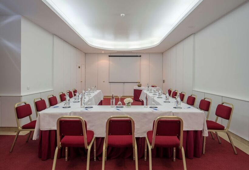 هتل NH Lisboa Campo Grande