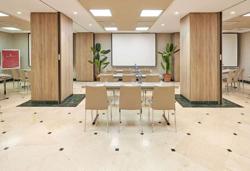 هتل NH Collection Madrid Abascal