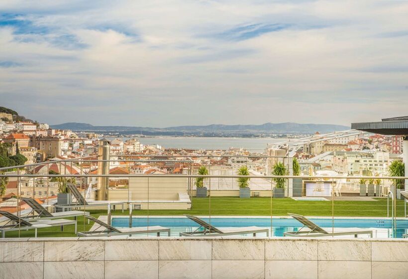 هتل NH Collection Lisboa Liberdade