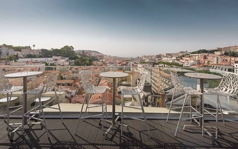 هتل NH Collection Lisboa Liberdade