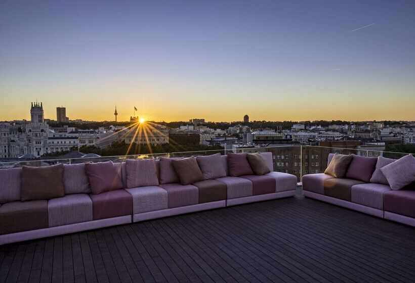 هتل NH Collection Madrid Suecia