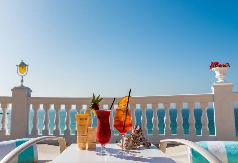 ホテル Nixe Palace