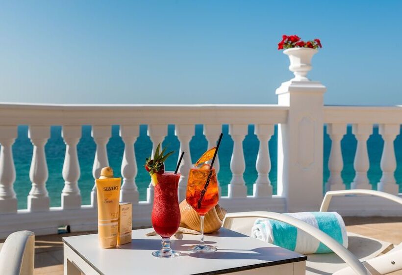 ホテル Nixe Palace