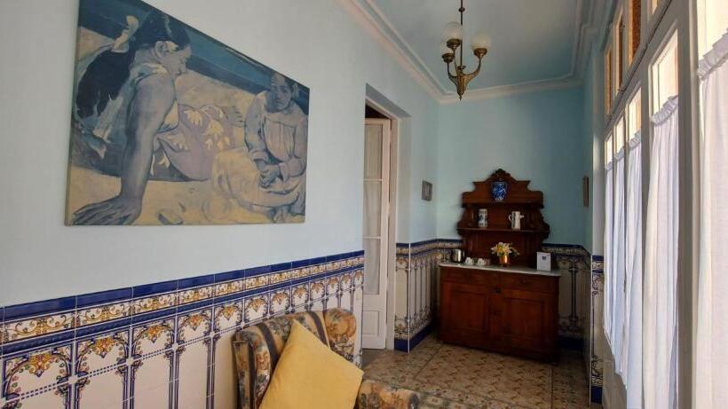 Отель Noucentista