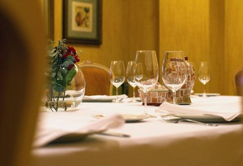 ホテル Oca Puerta Del Camino