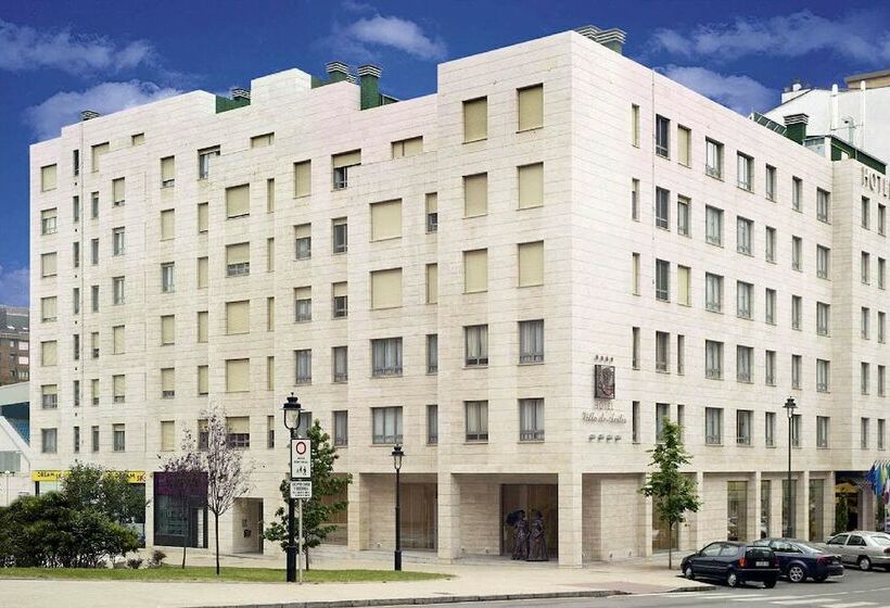 هتل Oca Villa De Aviles