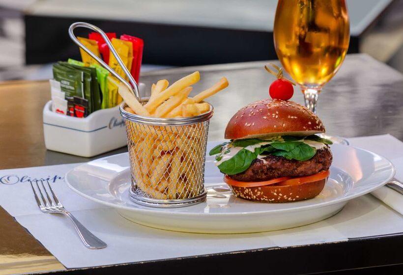 هتل Olissippo Marques De Sa