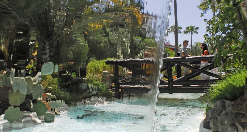 هتل Parque Tropical