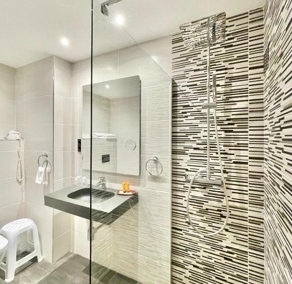 호텔 Parquemar Premium Beach