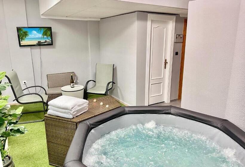 호텔 Parquemar Premium Beach