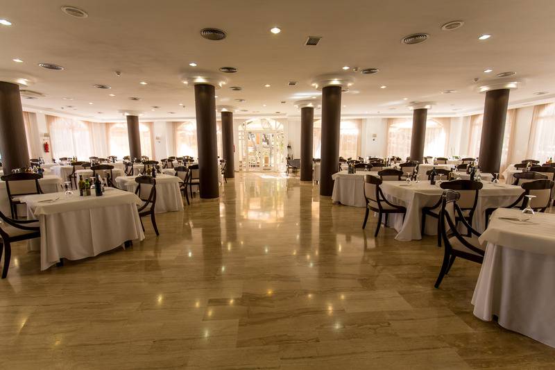 호텔 Parquemar Premium Beach