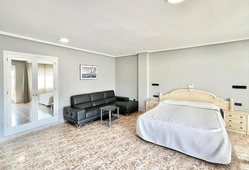 호텔 Parquemar Premium Beach