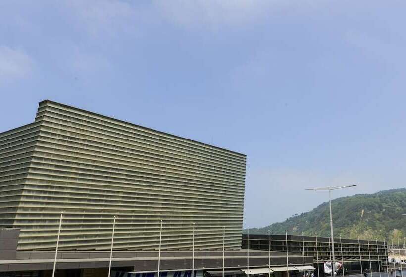 هتل Pension Kursaal