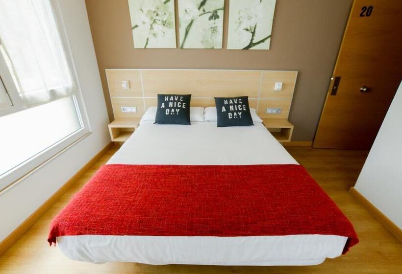 酒店 Pension Kursaal