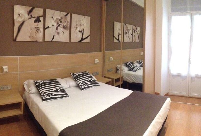 هتل Pension Kursaal