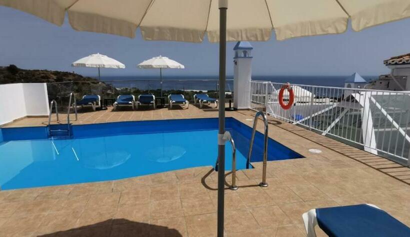 Aparthotel Playamaro