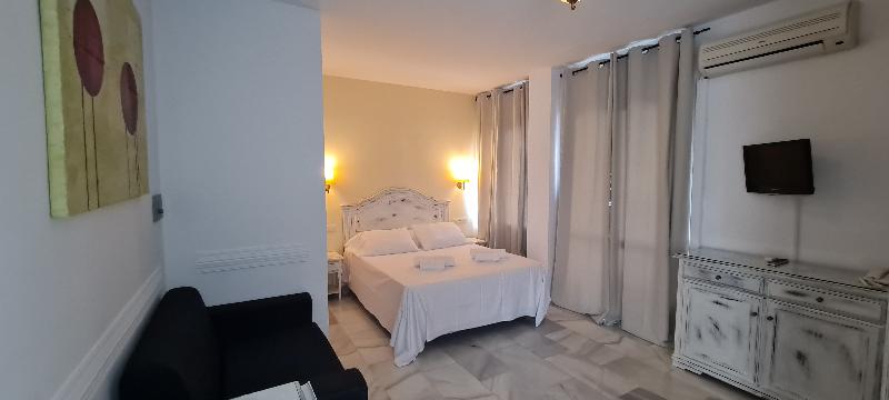 Aparthotel Playamaro