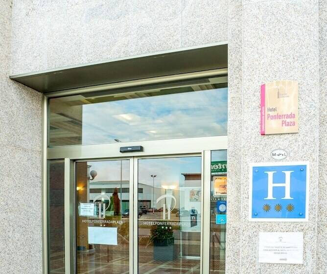 فندق Ponferrada Plaza