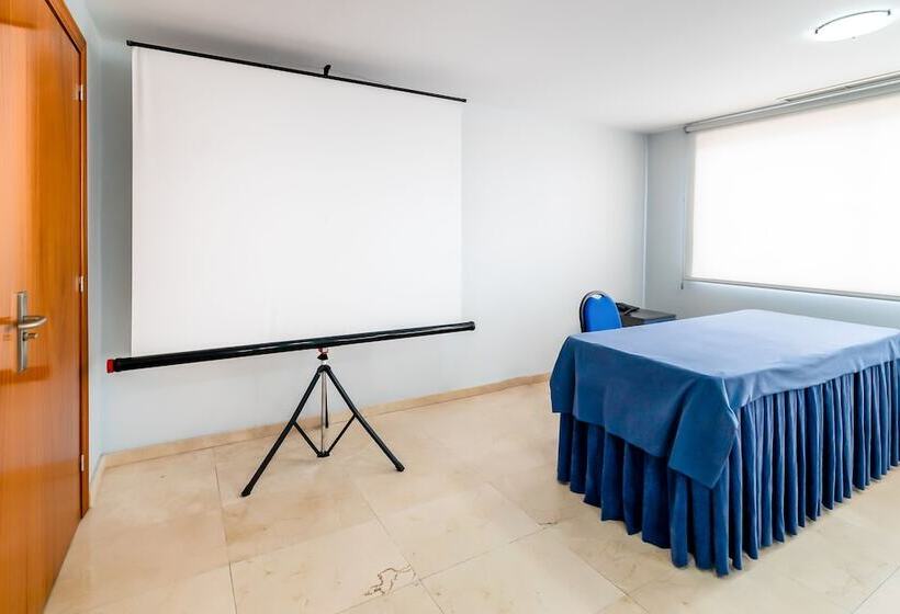 فندق Ponferrada Plaza