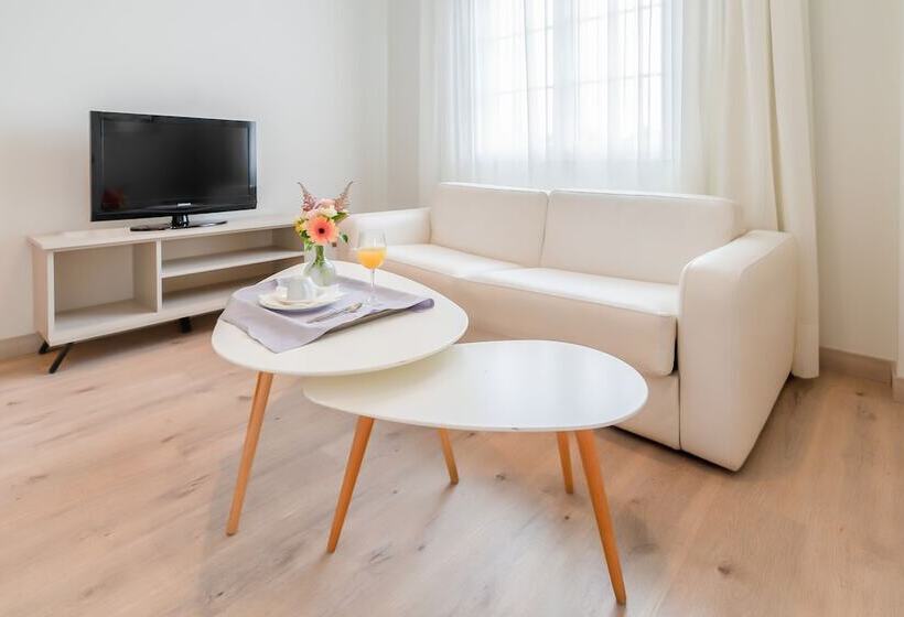 فندق Ponferrada Plaza