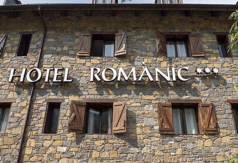 فندق Romànic