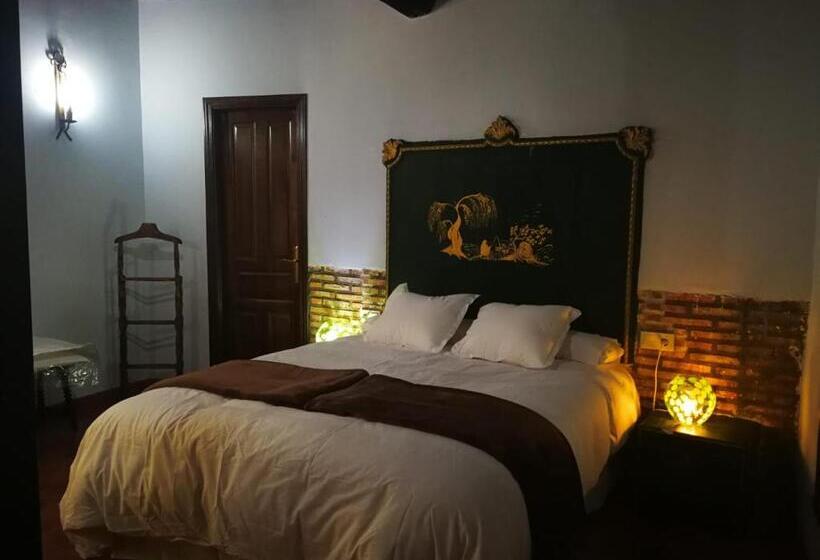 Сельский отель El Jardin Del Conde